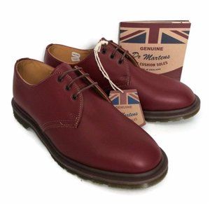 Dr. Martens Oxford Shoes Steed Oxblood England